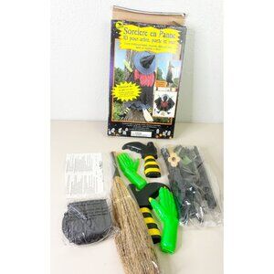 NEW Vintage Halloween Prop Outdoor Decoration 3D Crashing Witch 42” SunHill 2001